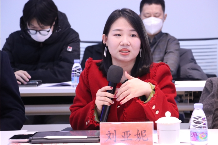 AI与游戏产业的深度融九游娱乐合 ——文化产业产学研对接活动成功举办(图7)