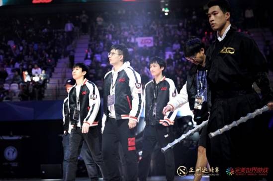 九游娱乐上海：中国的电竞福地！完美世界CS与DOTA2闪耀世界东方(图2)