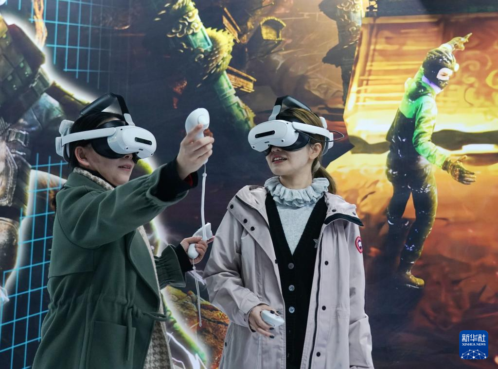 共赴科幻之旅——探访2025中国科幻大会九游娱乐(图4)