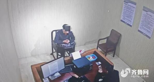 九游娱乐痴迷手游 德州一12岁学生被“网友”转走2万元(图3)