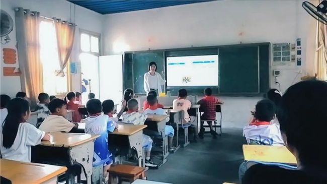 “绿洲守护者”全国公益行：点亮希望之光守护未成年人健康成长九游娱乐(图7)