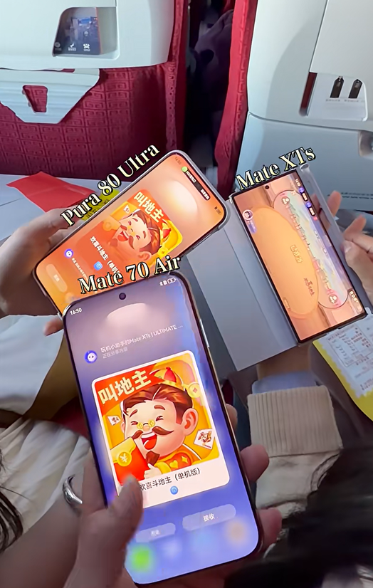 5九游娱乐35亿小游戏市场增速领跑鸿蒙无网小游戏成MWC沿途一景(图3)