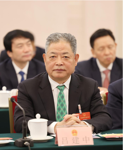 全国人大代表、大唐西市集团董事九游娱乐长吕建中：做强数字文旅 繁荣新大众文艺(图1)